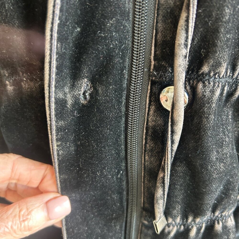 Gallery Black Distressed Velvet Puffer Jacket Grunge Boho Vibes Size Medium P - Picture 11 of 14